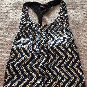 Sequin tank